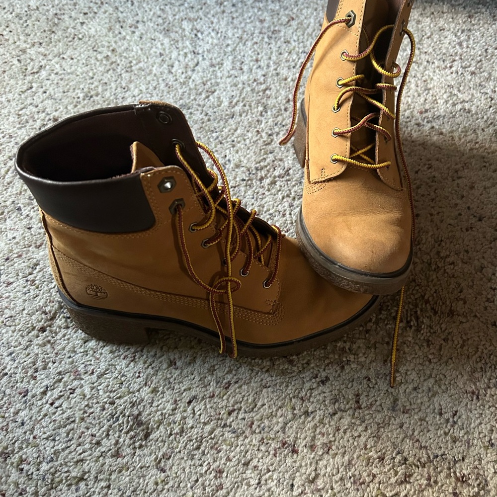 Timberland Tan and Brown Ankle Boots